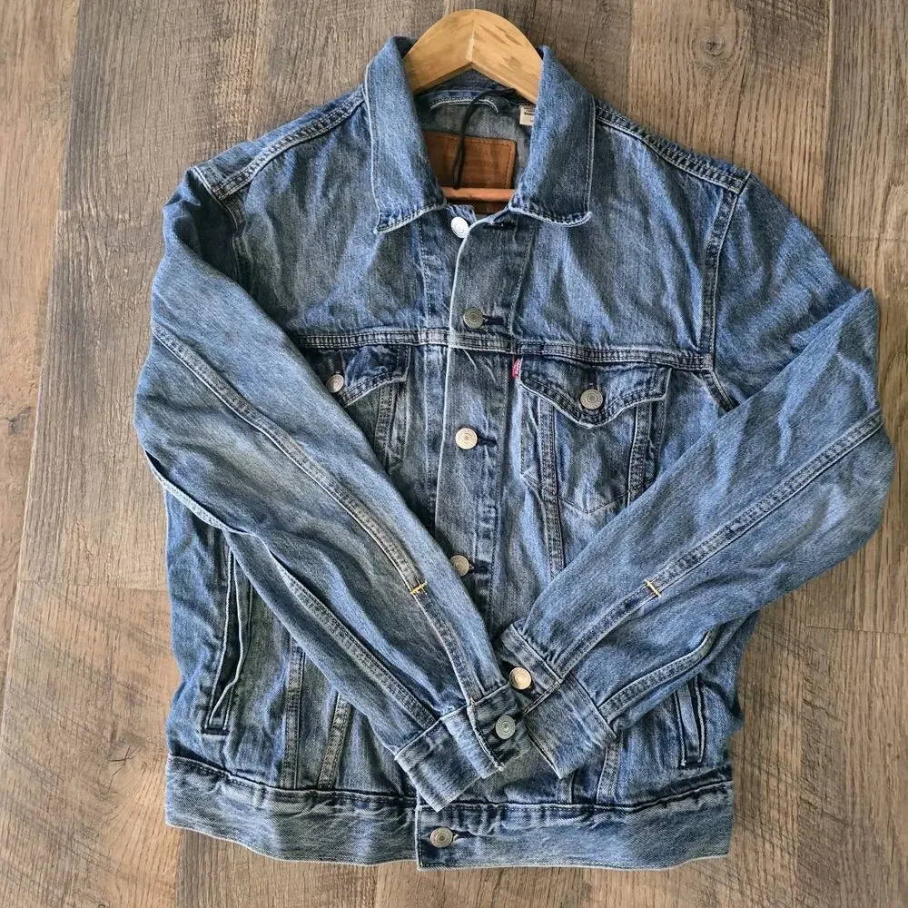 Levi's Premium Trucker Denim Jacket Mens Small Blue Button Front Red Tab Classic